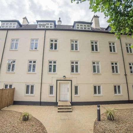 Champion Court Two Bedroom Flat Бристоль Экстерьер фото